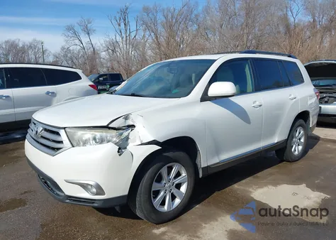 2012 Toyota Highlander Se V6 from USA, damaged, VIN 5TDBK3EH7CS158792